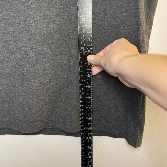 Untuckit Shirt Mens XL Gray Saxum Regular Fit Short Sleeve Crewneck Tee - Picture 4 of 7